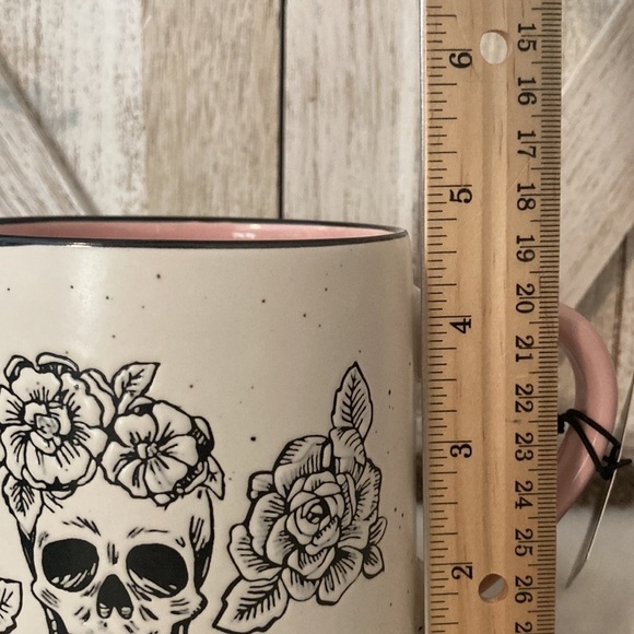 Cobwebs and Cauldrons Skull Mug - Picture 7 of 8